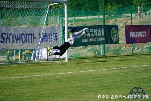 4.54亿元“头号目标”浮现，曼联夏窗第一签瞄准萨默维尔